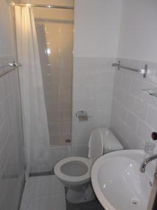 Baðherbergi á bike-Hotel Měděnec