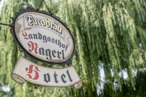 Certifikát, hodnocení, plakát nebo jiný dokument vystavený v ubytování Landgasthof Nagerl