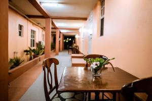 Fotografie z fotogalerie ubytování Connie's Comfort Suites v destinaci Saint Johnʼs