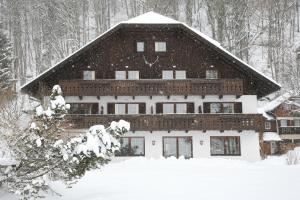 Hotel & Gasthof Fürberg iarna