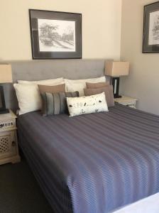 Cama o camas de una habitación en Grandhouse York Guesthouse