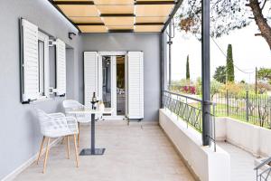 Μπαλκόνι ή βεράντα στο Koukounari Luxury Apartments