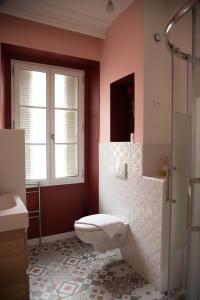 Ванная комната в LE PETIT AVIGNONNAIS - APHRODITE - INTRAMUROS - CENTER -