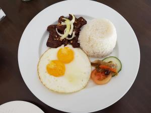 Galeriebild der Unterkunft Casa Estela Boutique Hotel & Cafe in Calapan