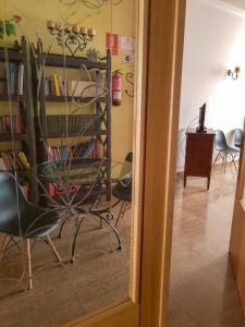 Biblioteka w hotelu