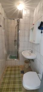 Kúpeľňa v ubytovaní Gasthof Kasperle + 37 fotografií