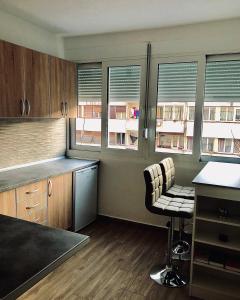A kitchen or kitchenette at Top-Top