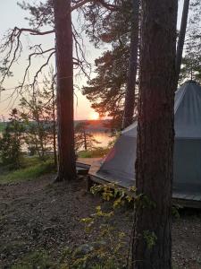 Foto de la galería de Siaröfortet Skärgårdskrog och Pensionat en Norra Ljustero