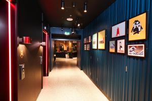 TV a/nebo společenská místnost v ubytování Marlin Hotel Stephens Green