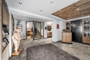 Vstupní hala nebo recepce v ubytování Hotel Regina + 37 fotografií