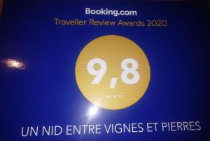 Certifikát, hodnocení, plakát nebo jiný dokument vystavený v ubytování Un nid entre vignes et pierres "Pic St Loup" Claret