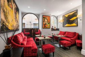 Posezení v ubytování Hotel Mancino 12