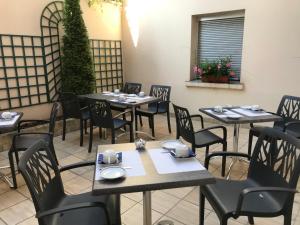 Restaurace v ubytování Hôtel du Lion