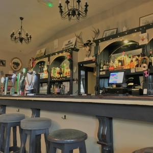 Lounge nebo bar v ubytování Grangegeeth Inn