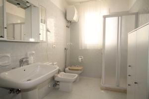 A bathroom at Villetta Campurè