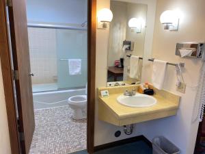 Galeriebild der Unterkunft Cedar Motor Inn in Marquette + 81 Fotos