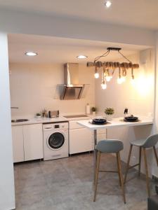 Kuchyň nebo kuchyňský kout v ubytování Apartamento pleno centro Wallada