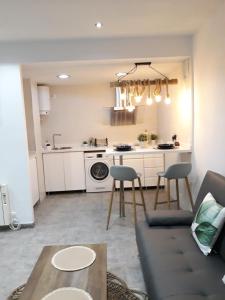 Kuchyň nebo kuchyňský kout v ubytování Apartamento pleno centro Wallada