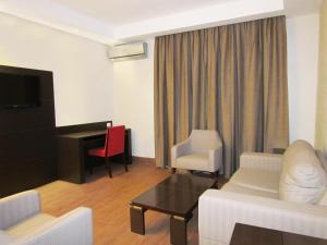 Area tempat duduk di Hotel Principe