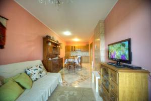 Foto dalla galleria di Comfortable apartments in Peroj near the sea a Peroj Altre 34 foto