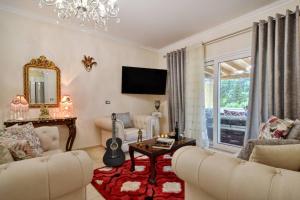 Gallery image of Villa Zoi in Pelekas