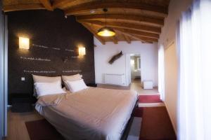 Afbeelding uit fotogalerij van Casa da Feira in Lobios +39 foto's