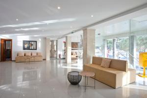 Gallery image of BJ Playamar Hotel & Apartamentos in S'Illot