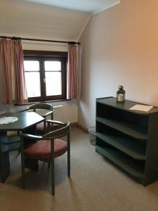 Fotografie z fotogalerie ubytování Auersberg Haus v destinaci Eibenstock + 37 fotografií