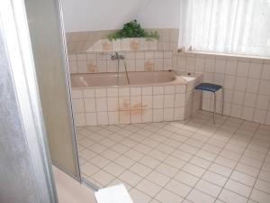 Bilik mandi di Ferienwohnung