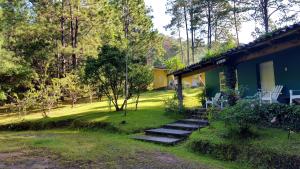 Vườn quanh Cabañas Bosque llano de la Virgen