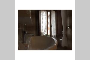 Fotografie z fotogalerie ubytování Tugninello Rustic Stone House v destinaci Vagli di Sotto