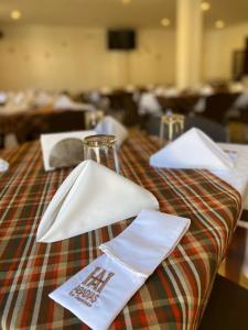 Restoran või mõni muu söögikoht majutusasutuses Hotel Abadias De Zapatoca