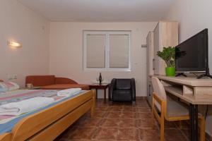 Cama o camas de una habitación en Bitrak Guest House