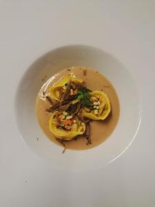 Φαγητό σε αυτό το ξενοδοχείο ή κάπου εκεί κοντά