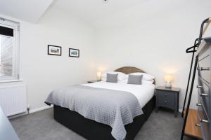 Musselburgh - Stylish 3 bed with Stunning Sea Views