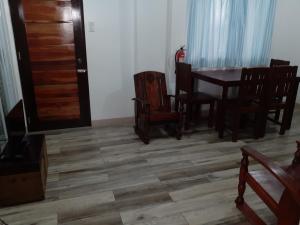 Dining area sa apartment