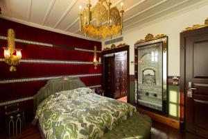 Cama ou camas em um quarto em Premist Hotels Sultanahmet mais 37 fotos