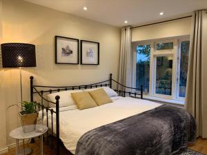 Gallery image of Notting Hill 3BR Townhouse with ensuite bathrooms - Ideal for families in London