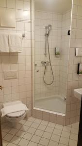 A bathroom at Mama Muh Self-Check-in