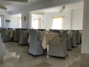 Predel za sedenje v nastanitvi Thera Mare