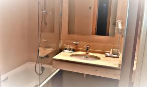 Koupelna v ubytování Hotel VillaMarcilla