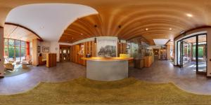Vstupní hala nebo recepce v ubytování Hotel St. Anton + 37 fotografií
