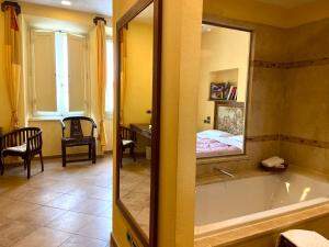 Koupelna v ubytování Vogue Hotel Arezzo