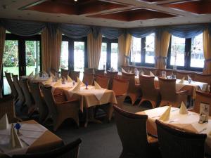 Restaurace v ubytování Hotel Restaurant "Waldschänke"