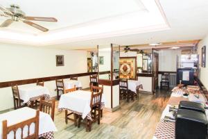 Restaurace v ubytování Hotel Castellano Centro