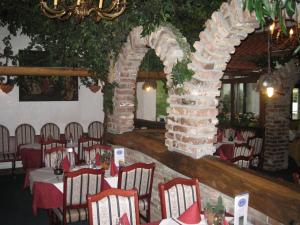 Restaurace v ubytování Hotel Restaurant "Waldschänke"