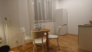Fotografia z galérie ubytovania Apartamenty nad Stonehenge v destinácii Dąbrowa Górnicza