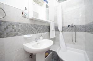Kúpeľňa v ubytovaní Studio apartman Bulesic