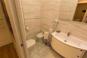 Koupelna v ubytování Le Affacciate Bruzie Home Guest House