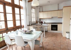 Kuchyň nebo kuchyňský kout v ubytování ABCyou Bed&Breakfast